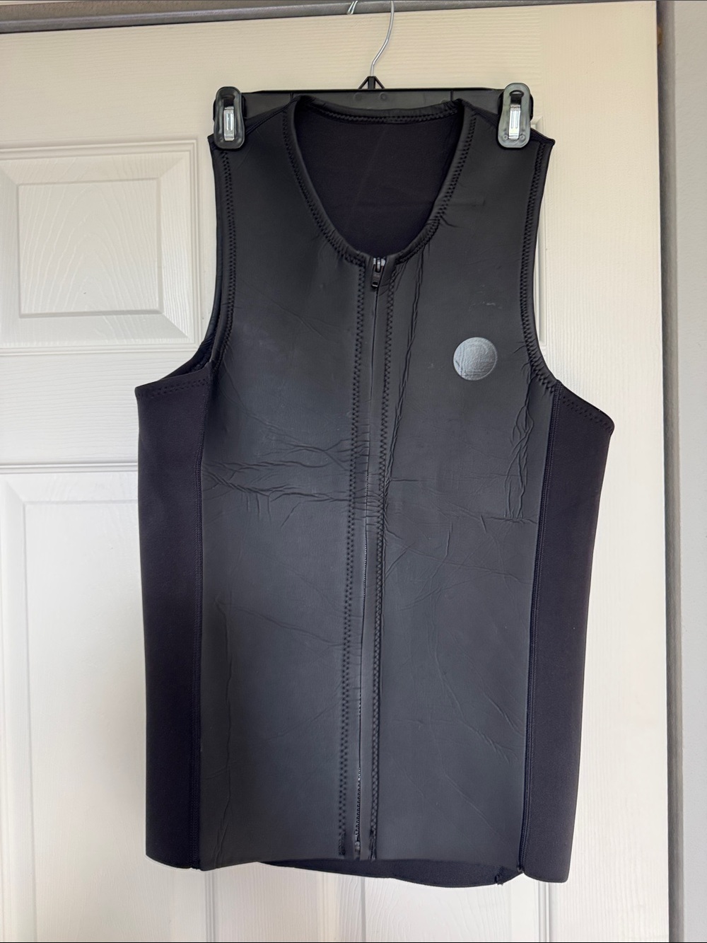 O'Neill Men's Black Neoprene Zip Front Swim Rash Guard Vest